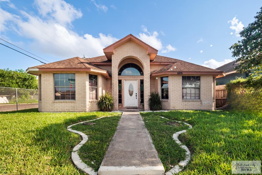 6876 El Lago Dr, BROWNSVILLE, Texas image 1