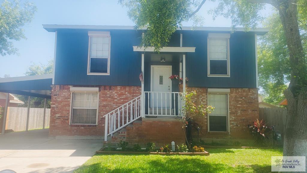 3418 Live Oak Drive, BROWNSVILLE, Texas image 2