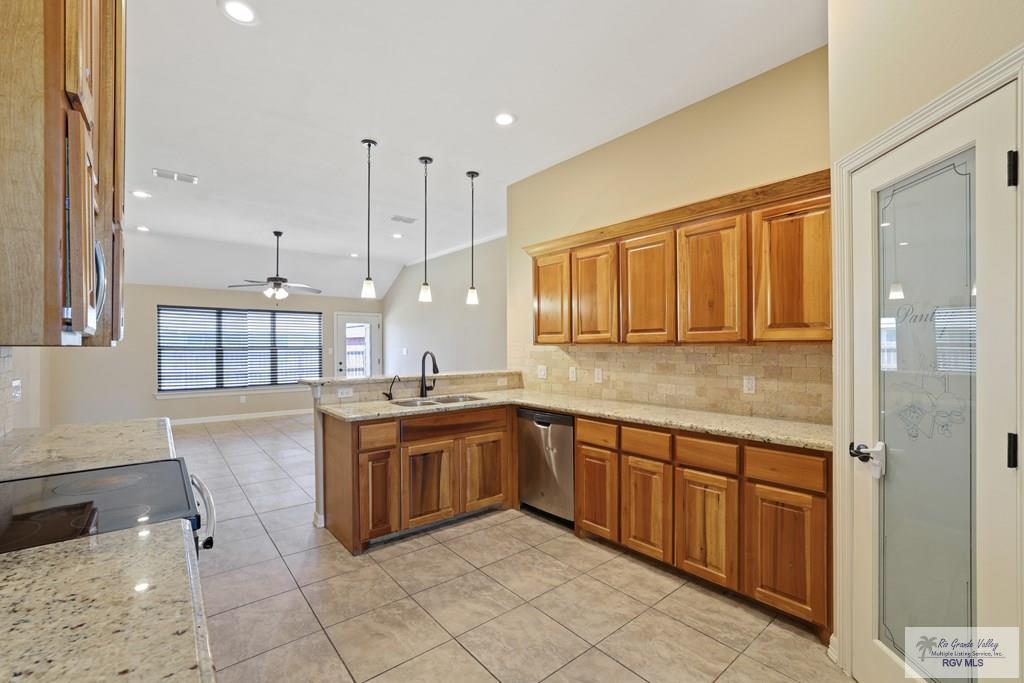 2205 Waterwillow Dr, WESLACO, Texas image 12