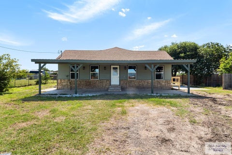 Homes For Sale - 20652 Sid Jones Rd<br/> Cameron County, COMBES, TX 78552