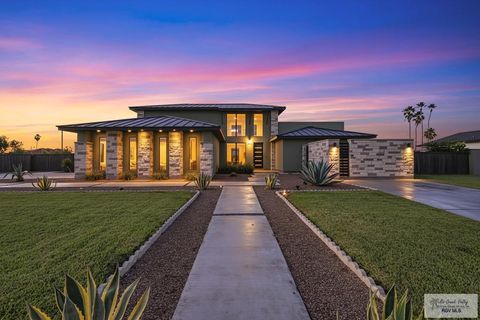 Homes For Sale - 14109 El Caribe Cir<br/> LA FERIA, TX 78559