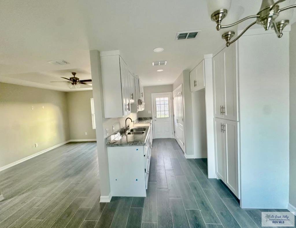 9133 Saucito St #56, LOS FRESNOS, Texas image 4