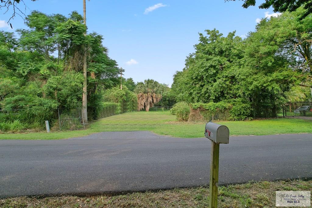 7085 W Lakeside Blvd, OLMITO, Texas image 4