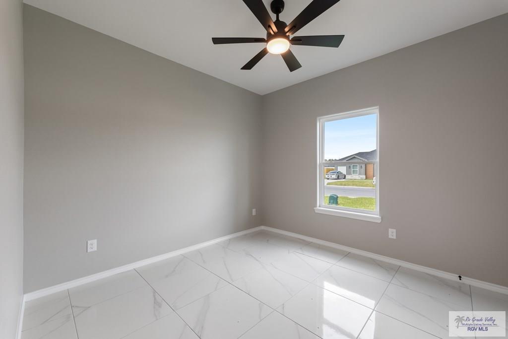 217 S Drift St, LA FERIA, Texas image 13