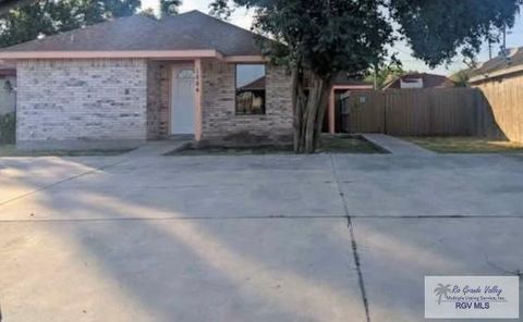 Homes For Rent - 1884 Turqueza Dr #A<br/> Cameron County, BROWNSVILLE, TX 78521