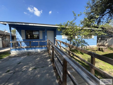 Homes For Rent - 1519 E 27th St<br/> WESLACO, TX 78596