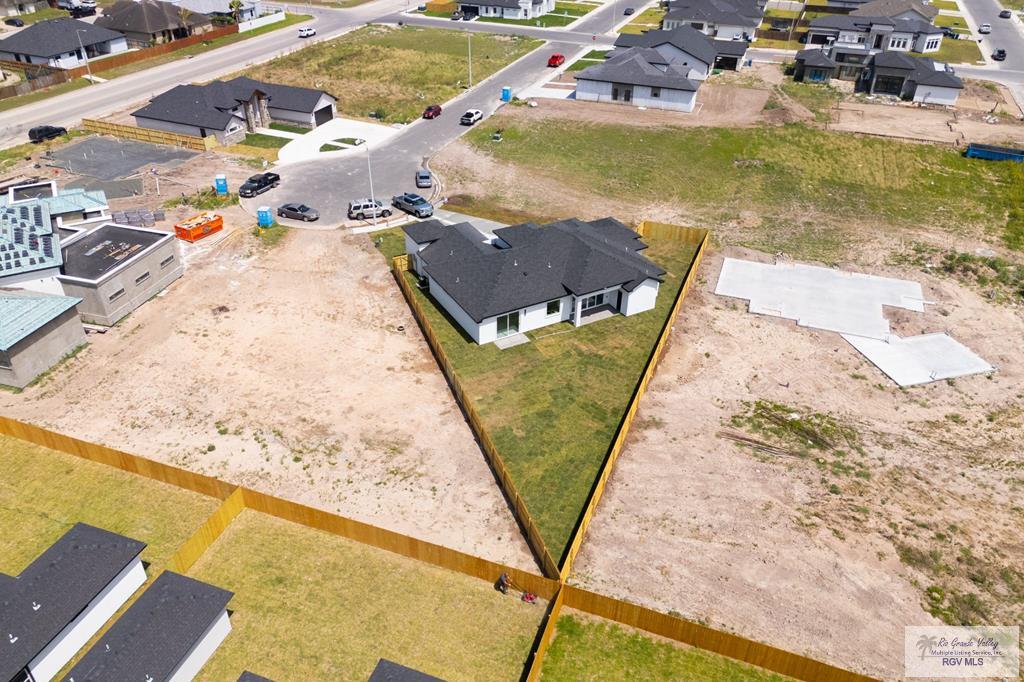 6219 Windmill Palm Court, BROWNSVILLE, Texas image 3