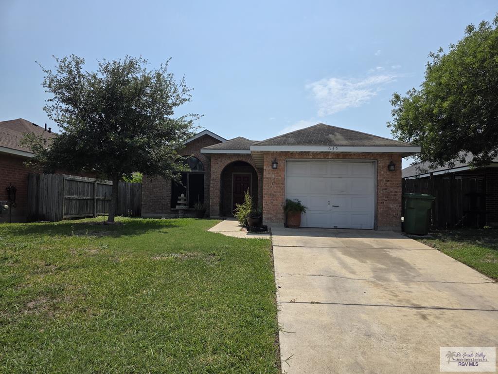 645 Windwood Way, BROWNSVILLE, Texas image 1