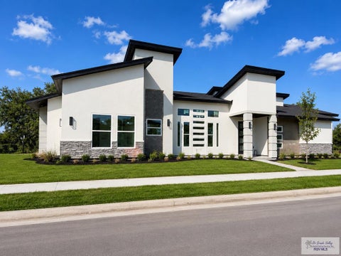 Homes For Sale - 6465 Far East Trl<br/> BROWNSVILLE, TX 78526