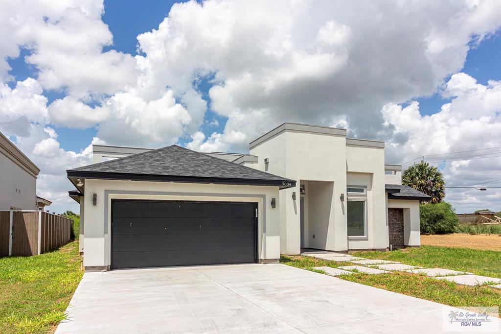 7004 Lago Vista, BROWNSVILLE, Texas image 1