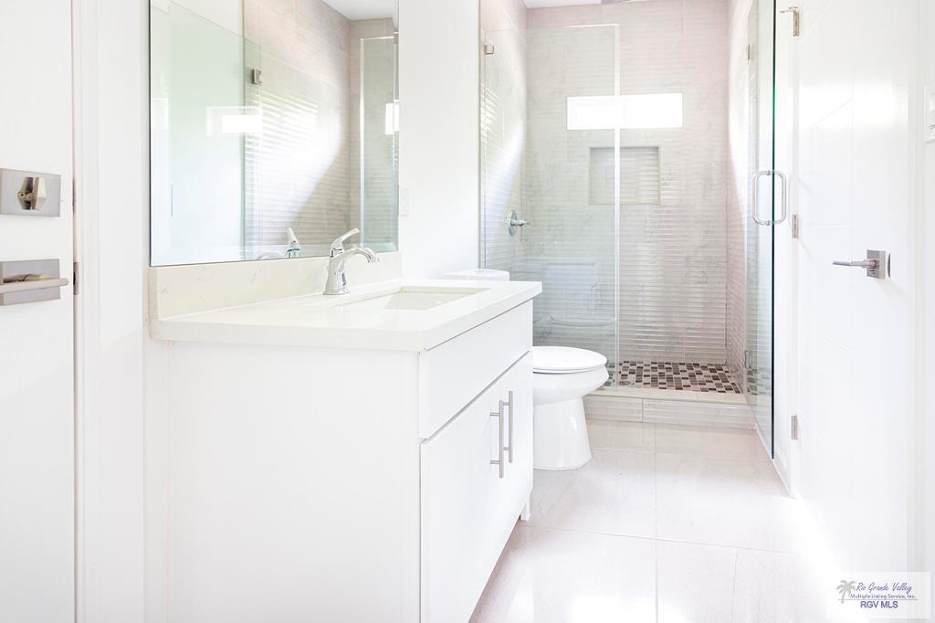 7004 Lago Vista, BROWNSVILLE, Texas image 20