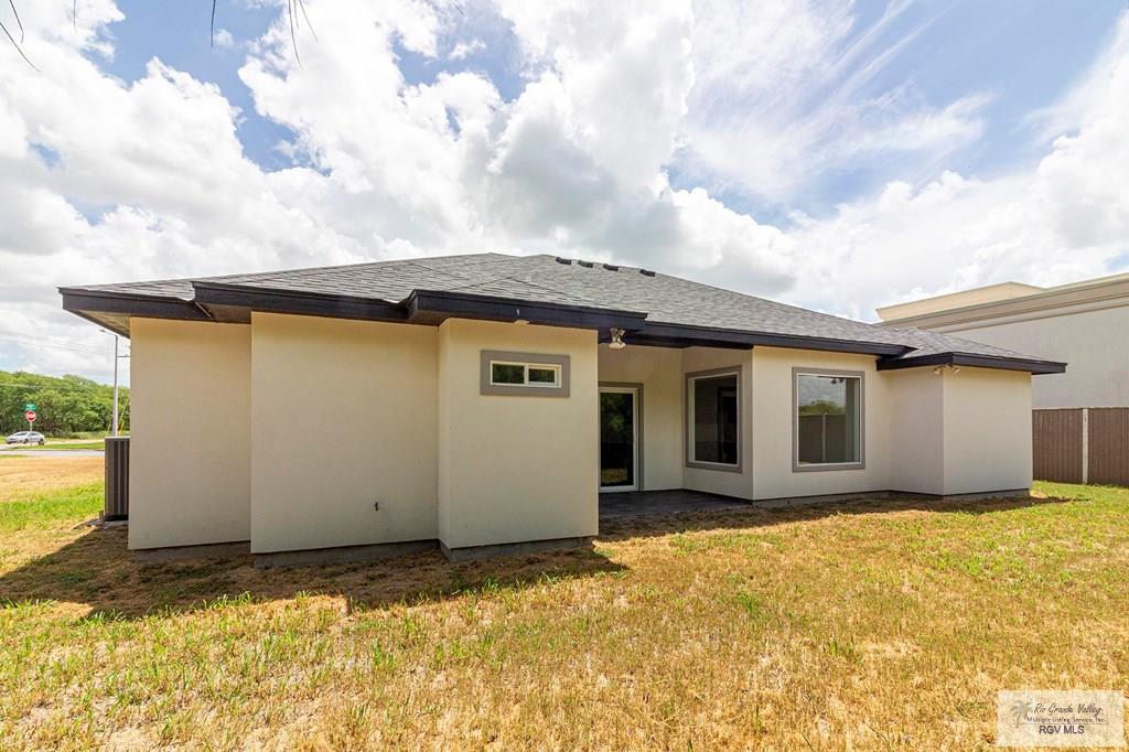7004 Lago Vista, BROWNSVILLE, Texas image 15