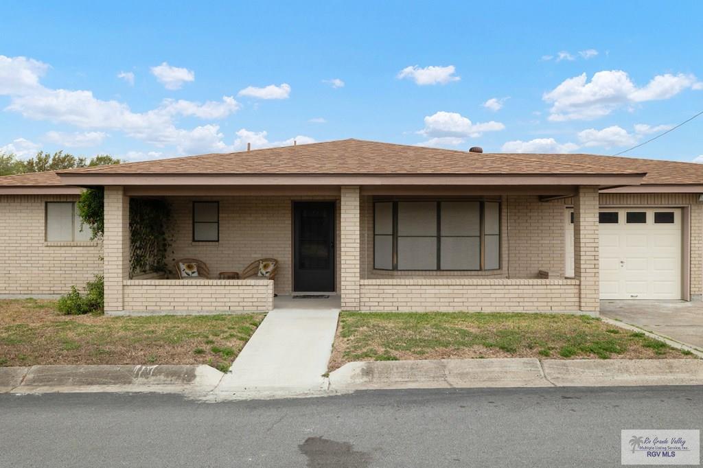 2004 Iowa Ave, HARLINGEN, Texas image 2