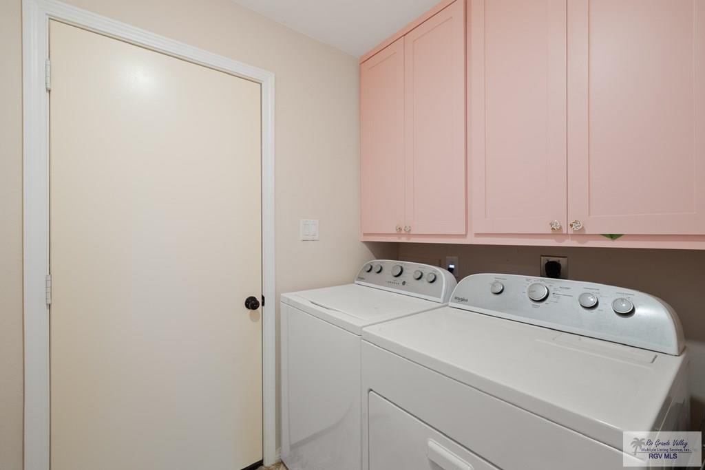 1215 Bluebonnet Dr, BROWNSVILLE, Texas image 23