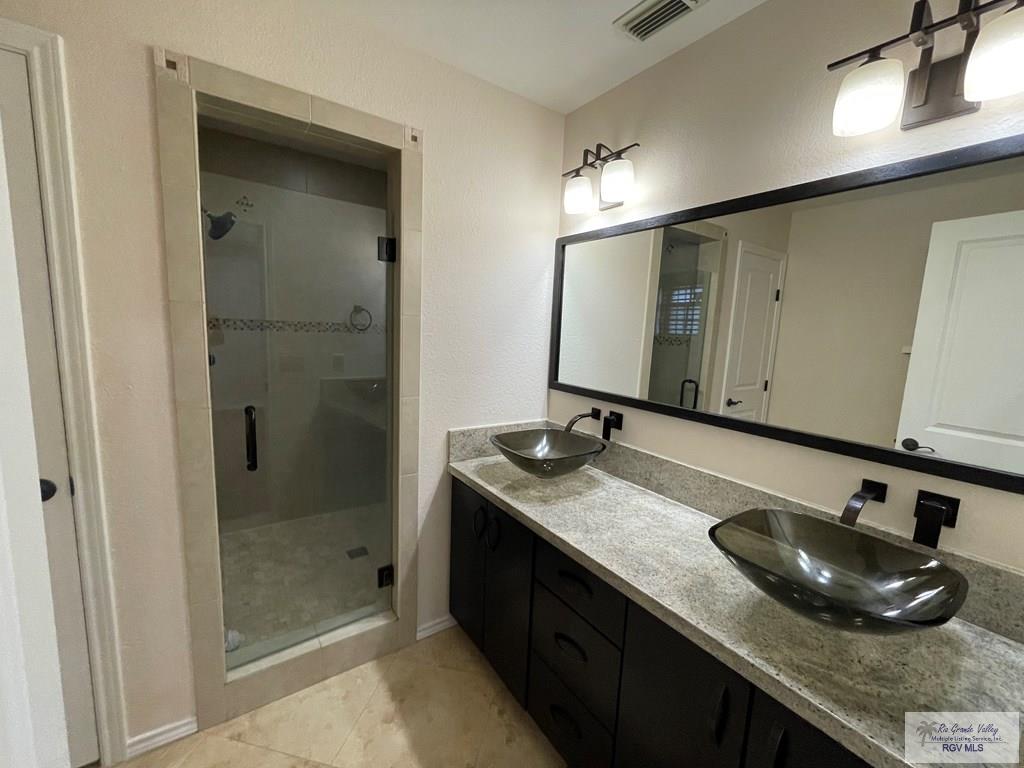 2413 Diamond Cir, HARLINGEN, Texas image 14