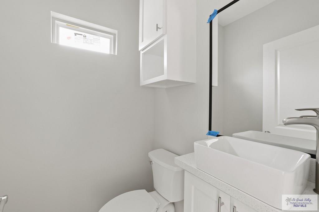 2697 Naples St, BROWNSVILLE, Texas image 23