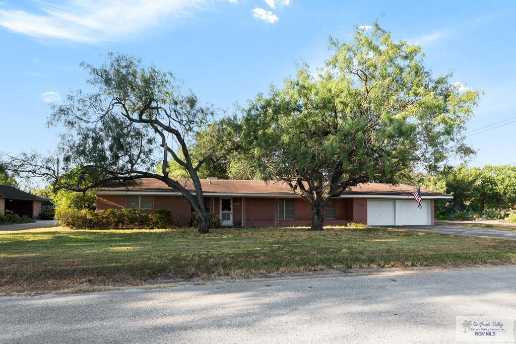 306 Mccain Ave, RAYMONDVILLE, Texas image 1