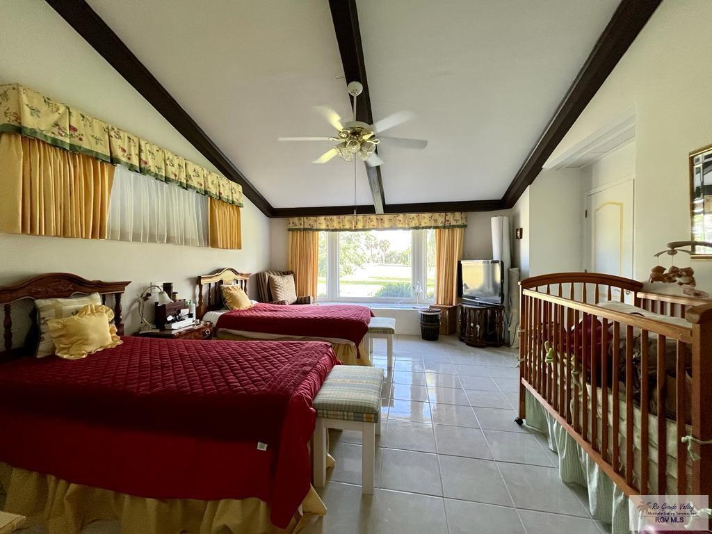 21 St Andrews Ln, BROWNSVILLE, Texas image 6