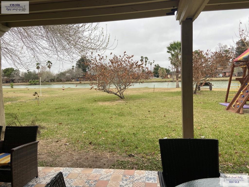 463 Champions Dr, BROWNSVILLE, Texas image 23