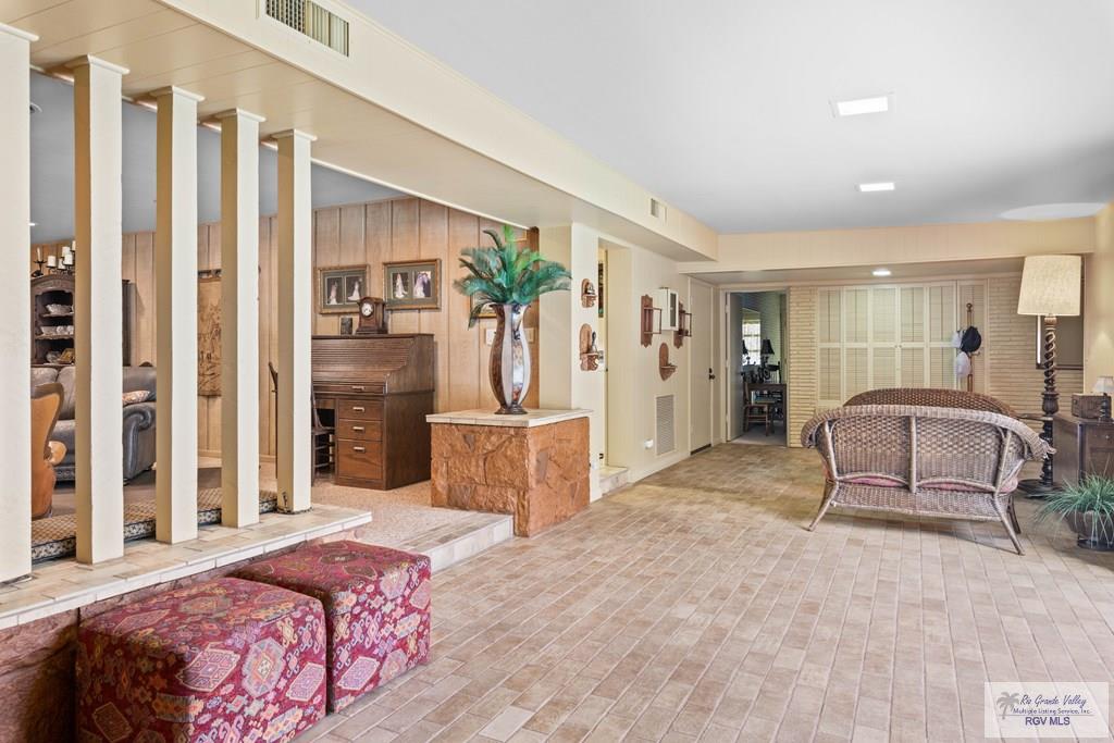 509 Lake Drive, HARLINGEN, Texas image 12