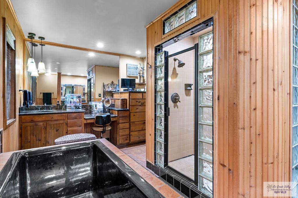 509 Lake Drive, HARLINGEN, Texas image 32