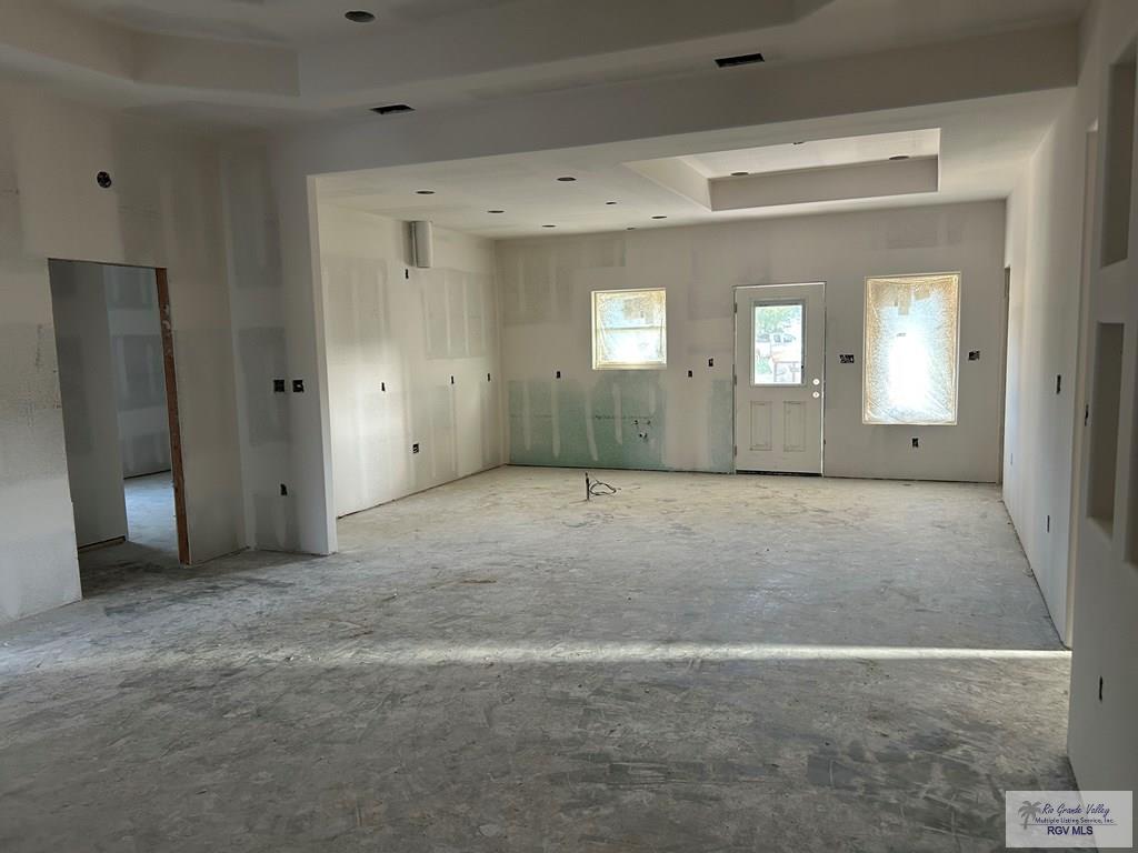 32711 Jorge St, LOS FRESNOS, Texas image 11