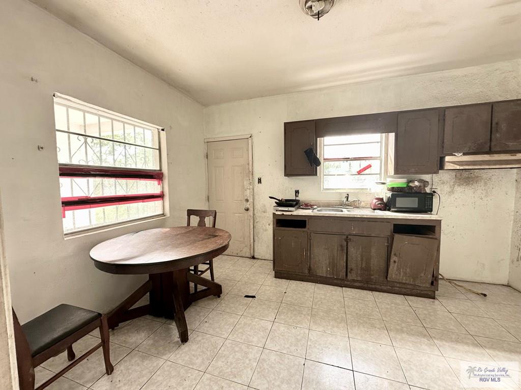 1756 Palmas Verdes Ct, BROWNSVILLE, Texas image 3