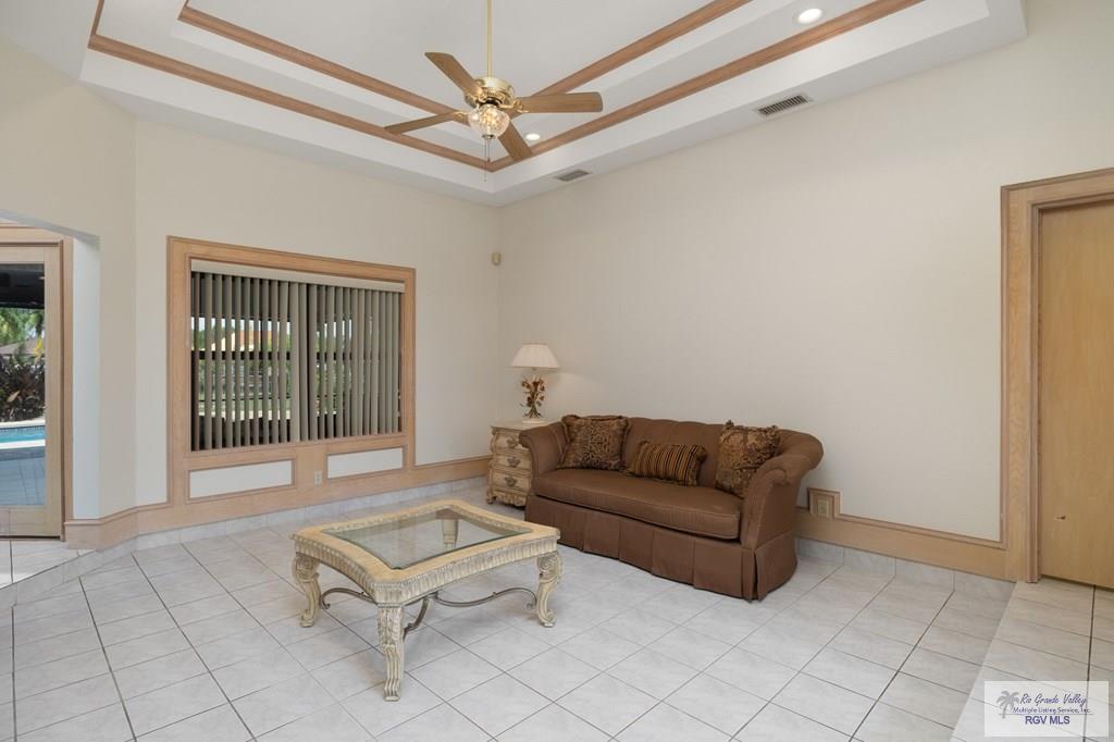 3205 Treasure Hills Blvd, HARLINGEN, Texas image 3