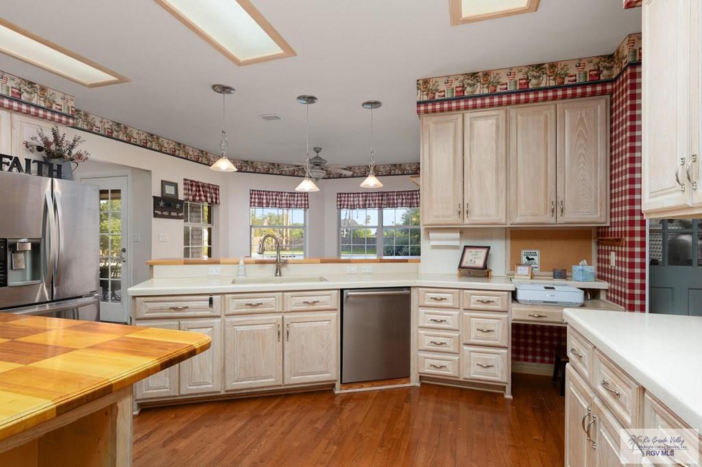 118 N Nueces Park Ln, HARLINGEN, Texas image 8