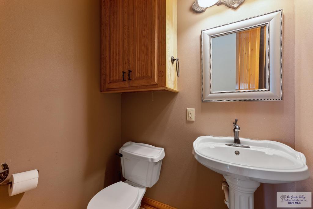 31650 Henderson Rd, LOS FRESNOS, Texas image 11