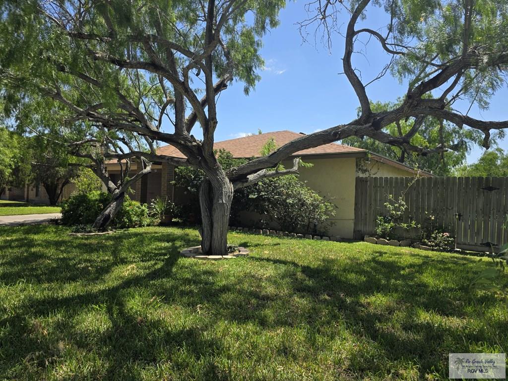 64 Sagua La Grande Ave, BROWNSVILLE, Texas image 3