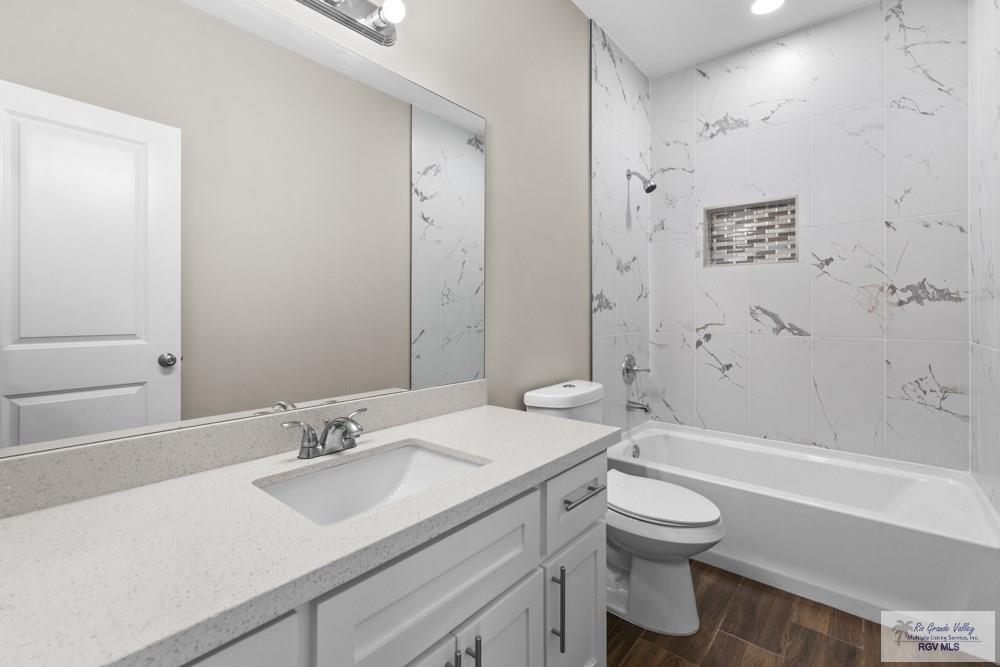 9372 Fan Palm Dr, LOS FRESNOS, Texas image 10