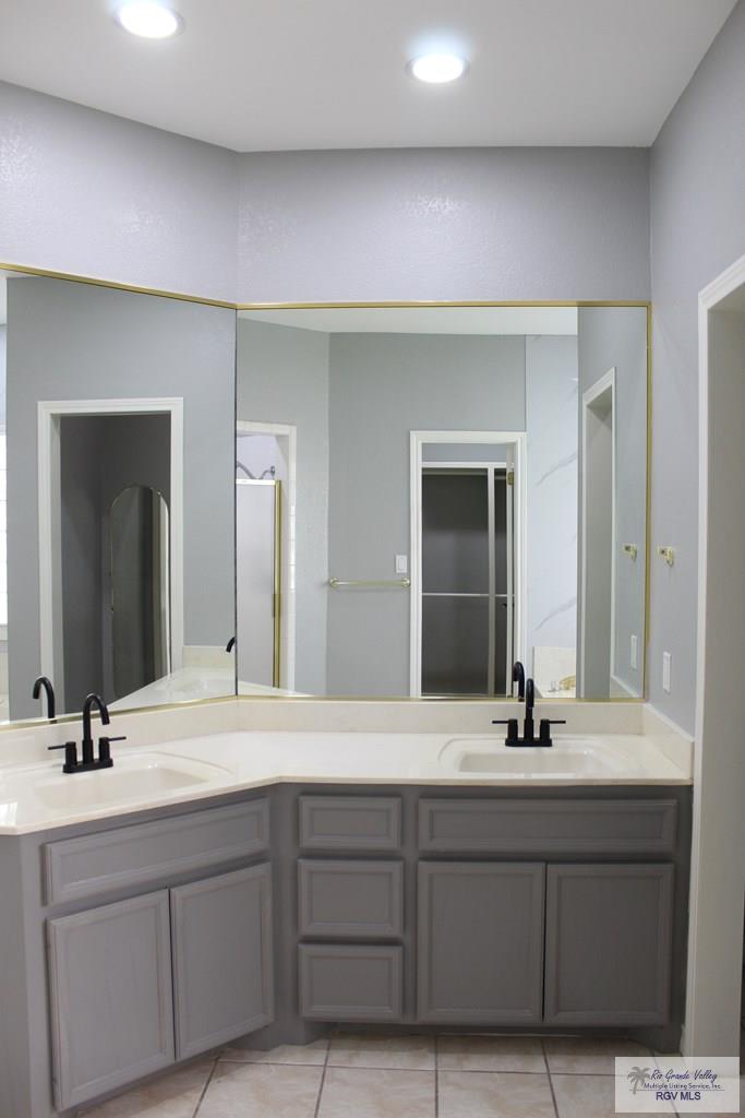 2301 Lazy Lake Dr, HARLINGEN, Texas image 25