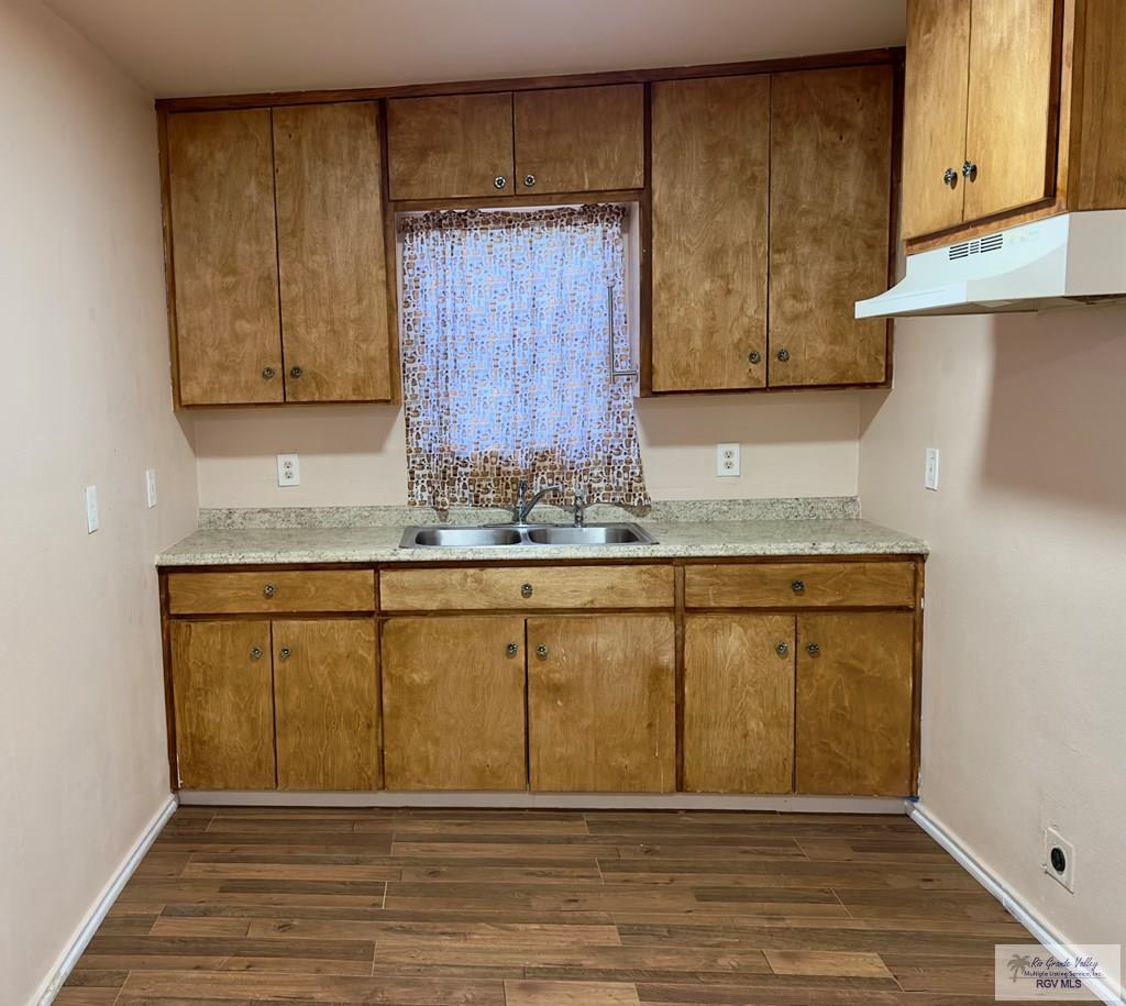 815 E Tyler St, BROWNSVILLE, Texas image 7