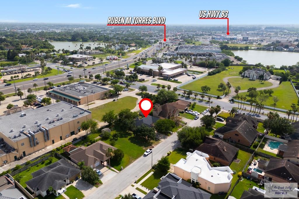 1548 Chipinque Dr, BROWNSVILLE, Texas image 23