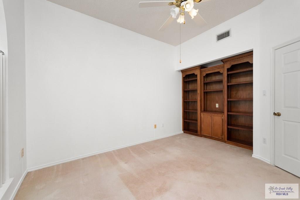 1548 Chipinque Dr, BROWNSVILLE, Texas image 9