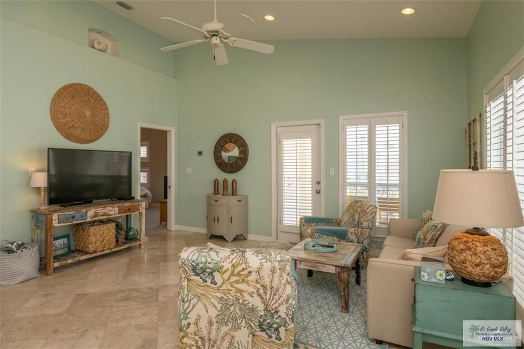 103 Georgia Ruth Dr, SOUTH PADRE ISLAND, Texas image 6