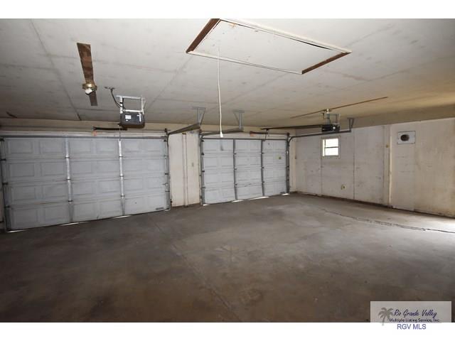 195 W 3rd St, SEBASTIAN, Texas image 10
