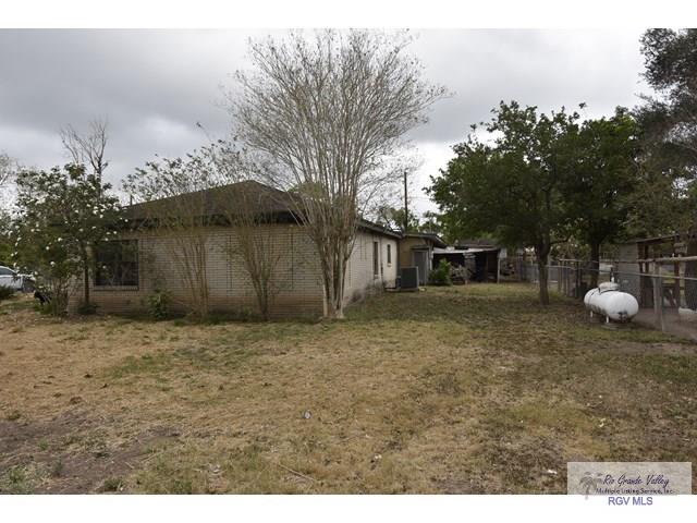 195 W 3rd St, SEBASTIAN, Texas image 11