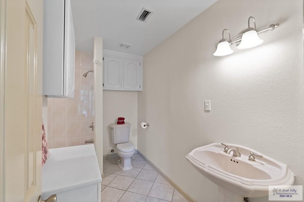 9 Sunshine Pl, BROWNSVILLE, Texas image 8