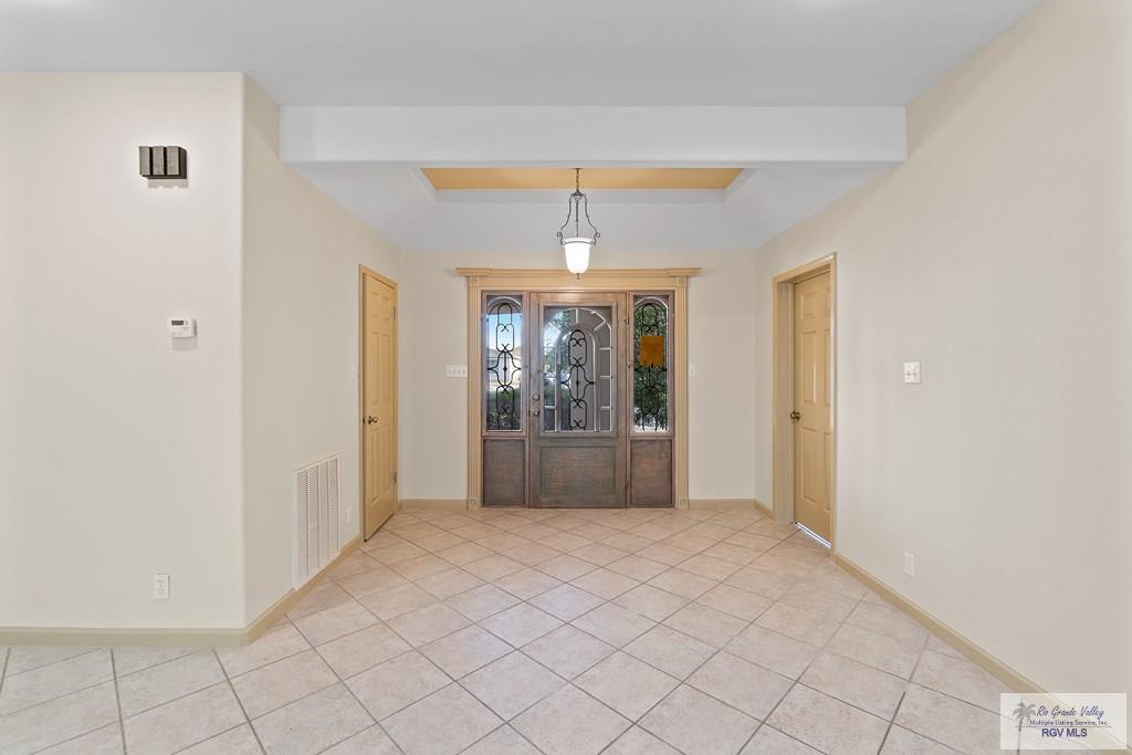 9 Sunshine Pl, BROWNSVILLE, Texas image 6
