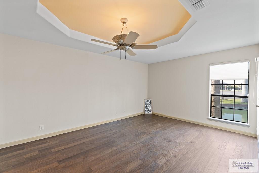 9 Sunshine Pl, BROWNSVILLE, Texas image 14