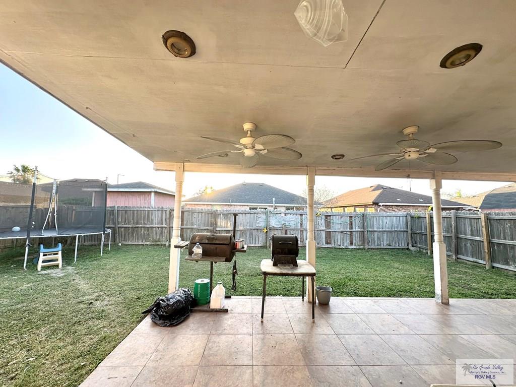3045 Valletta St, BROWNSVILLE, Texas image 12