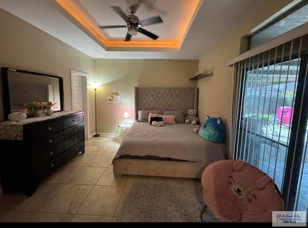 5507 Barbwire Ln, BROWNSVILLE, Texas image 3