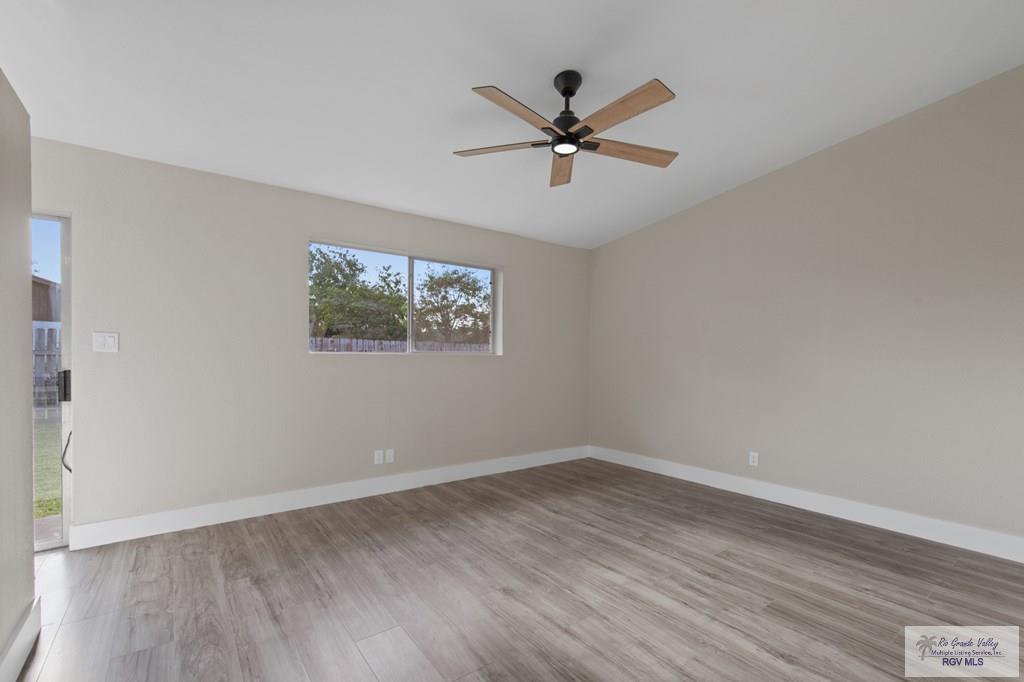45 Varadero St, BROWNSVILLE, Texas image 16