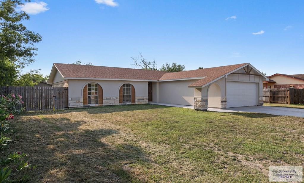 45 Varadero St, BROWNSVILLE, Texas image 2