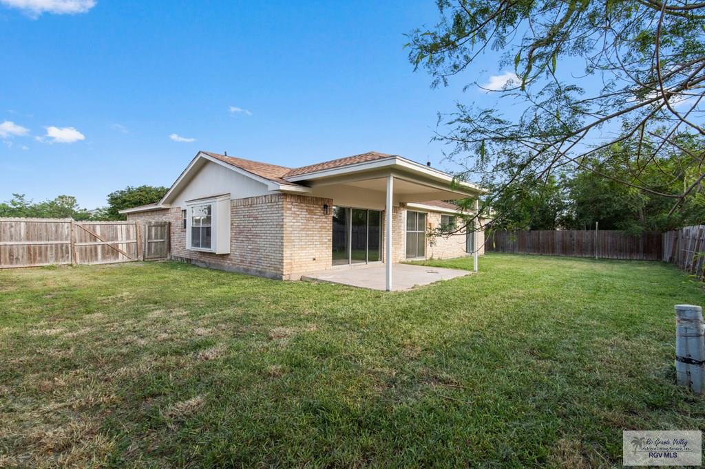 45 Varadero St, BROWNSVILLE, Texas image 3