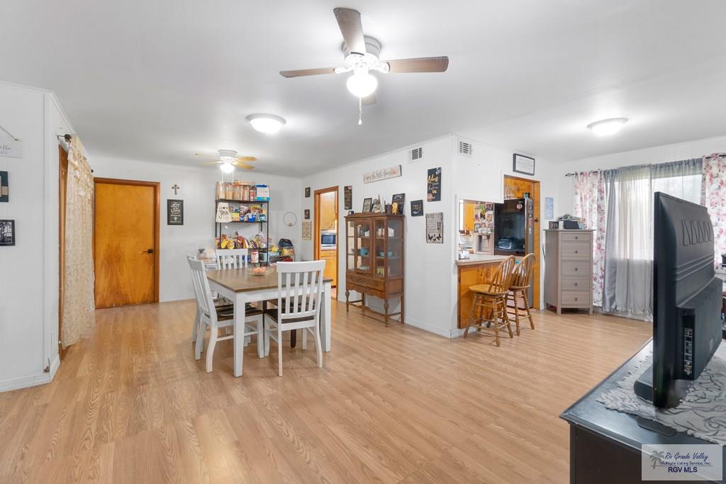 1185 Sycamore Dr, BROWNSVILLE, Texas image 6