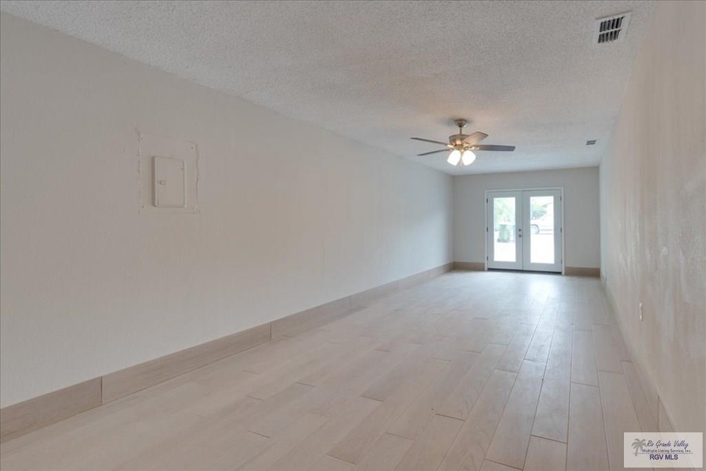 14 Avenida De La Plata, BROWNSVILLE, Texas image 20