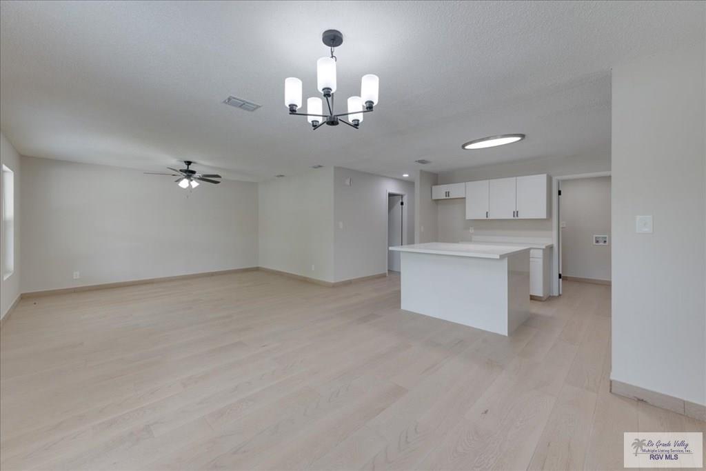 14 Avenida De La Plata, BROWNSVILLE, Texas image 6